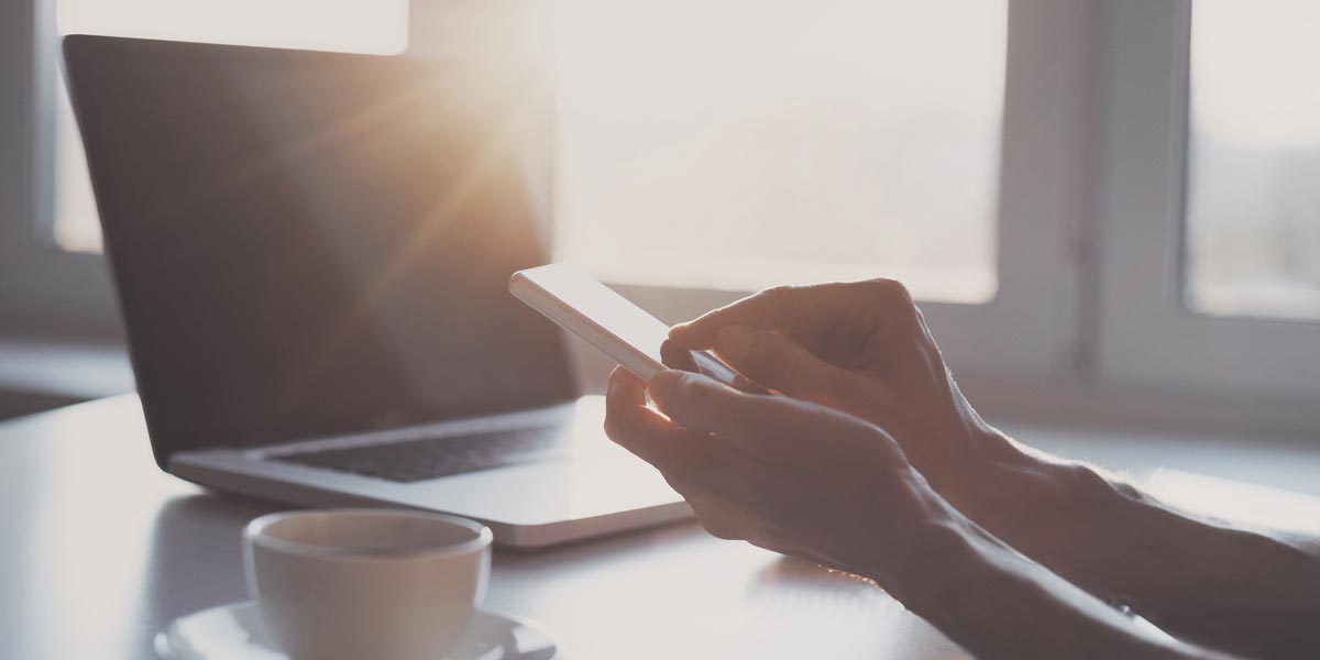 Take advantage of VFCU's apple pay and mobile money app this holiday